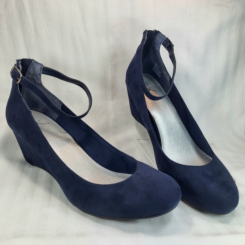 It's Ok Amal Blue SHOES Womens Size 11 Wedge Heels Strapped Ankle Zip Closed Toe